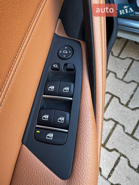 Седан BMW 5 Series 2019 в Черновцах