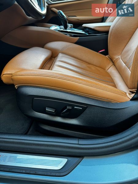 Седан BMW 5 Series 2019 в Черновцах