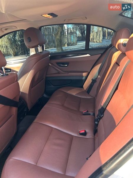 Седан BMW 5 Series 2015 в Виннице