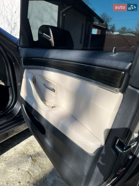 Седан BMW 5 Series 2013 в Луцке