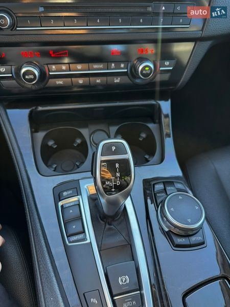 Седан BMW 5 Series 2015 в Киеве