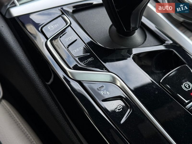 Седан BMW 5 Series 2020 в Одессе