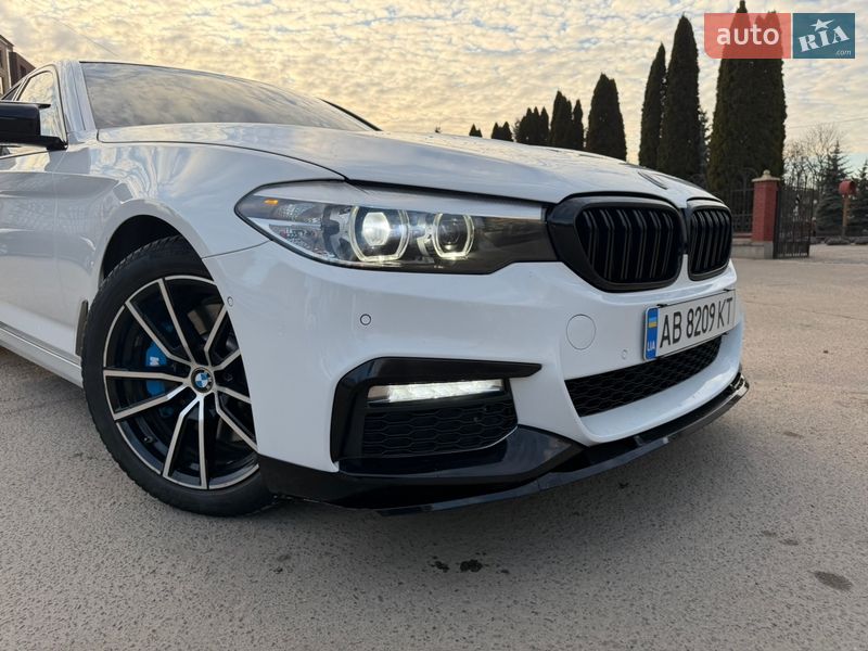 Седан BMW 5 Series 2017 в Львове