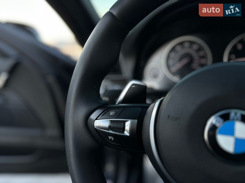 Седан BMW 5 Series 2013 в Львове