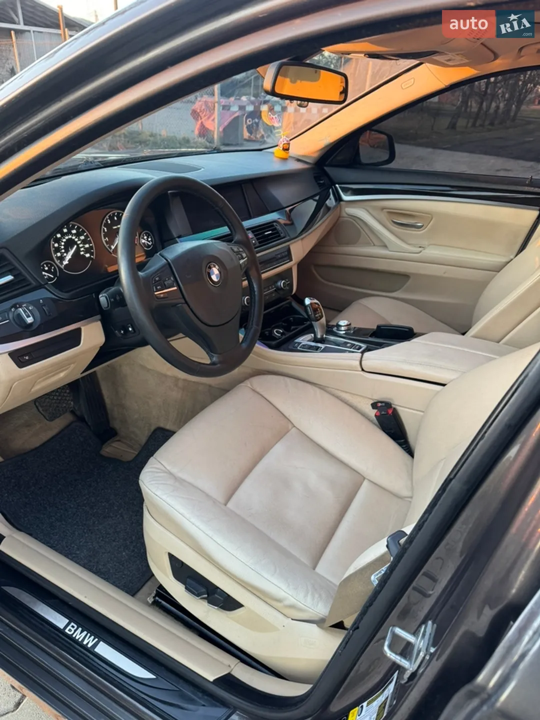 2012 BMW 5er - мініатюра 14