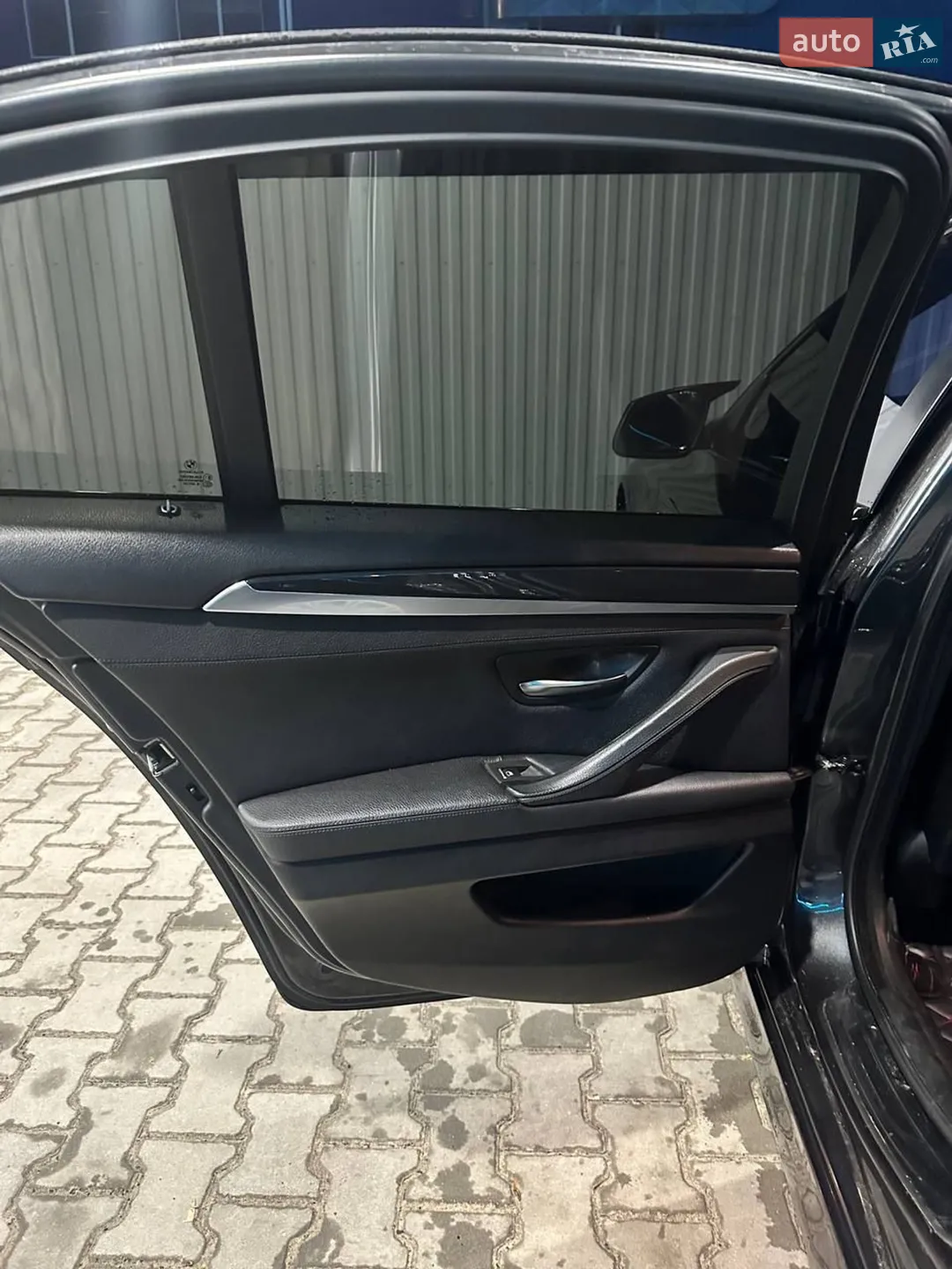 2010 BMW 5er - мініатюра 16