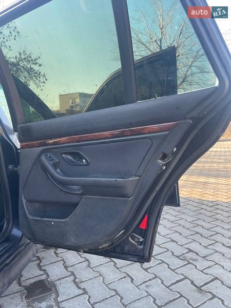 Универсал BMW 5 Series 1998 в Подольске