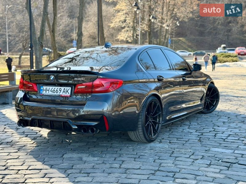 Седан BMW 5 Series 2018 в Киеве