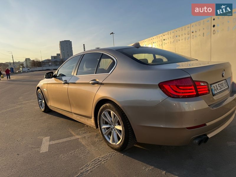 Седан BMW 5 Series 2011 в Киеве