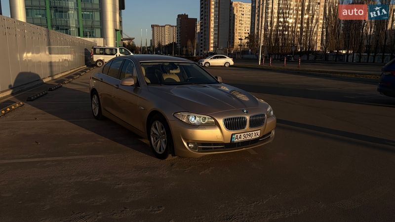 Седан BMW 5 Series 2011 в Киеве