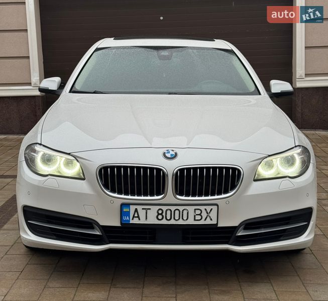 Седан BMW 5 Series 2013 в Львові