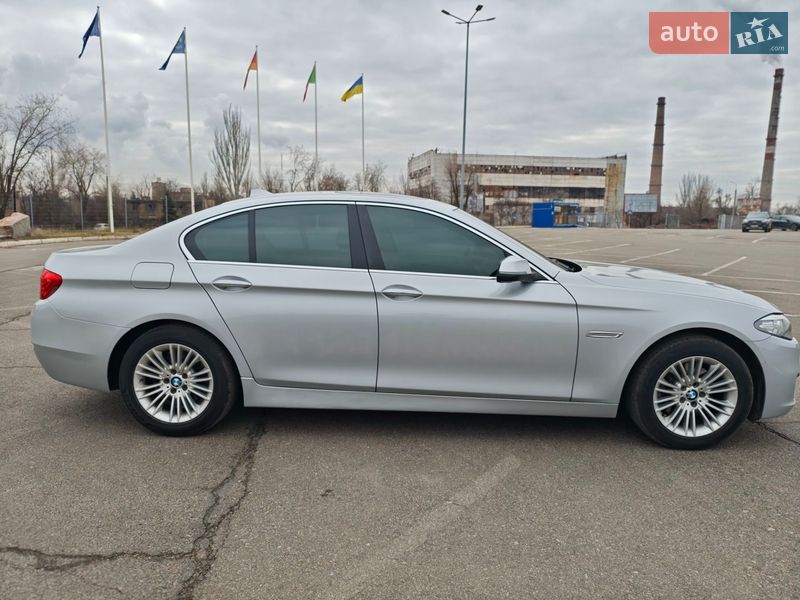 Седан BMW 5 Series 2014 в Кривому Розі