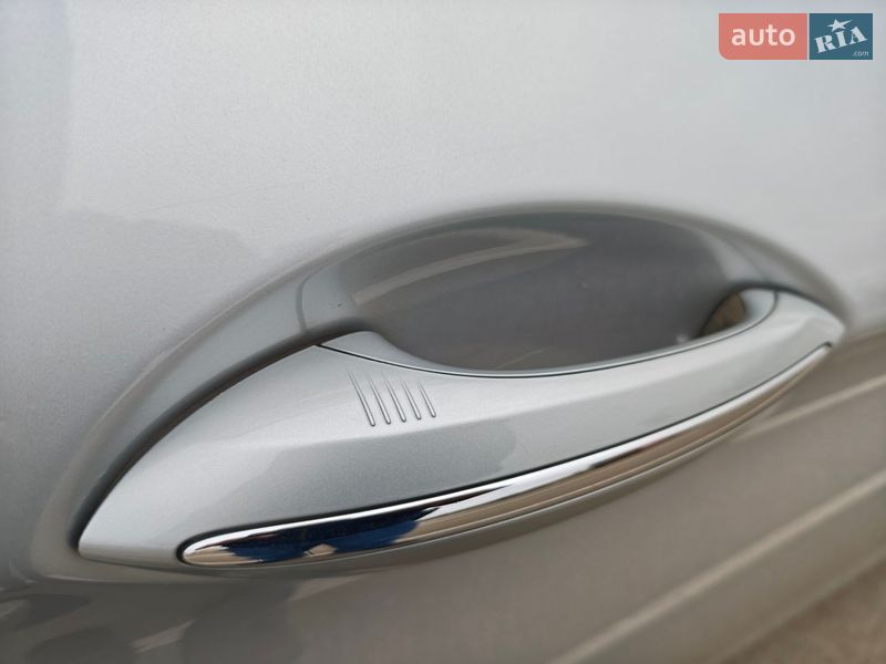 Седан BMW 5 Series 2014 в Кривому Розі