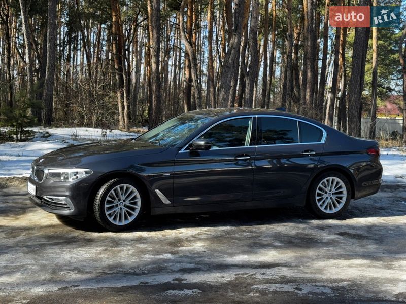 Седан BMW 5 Series 2017 в Киеве