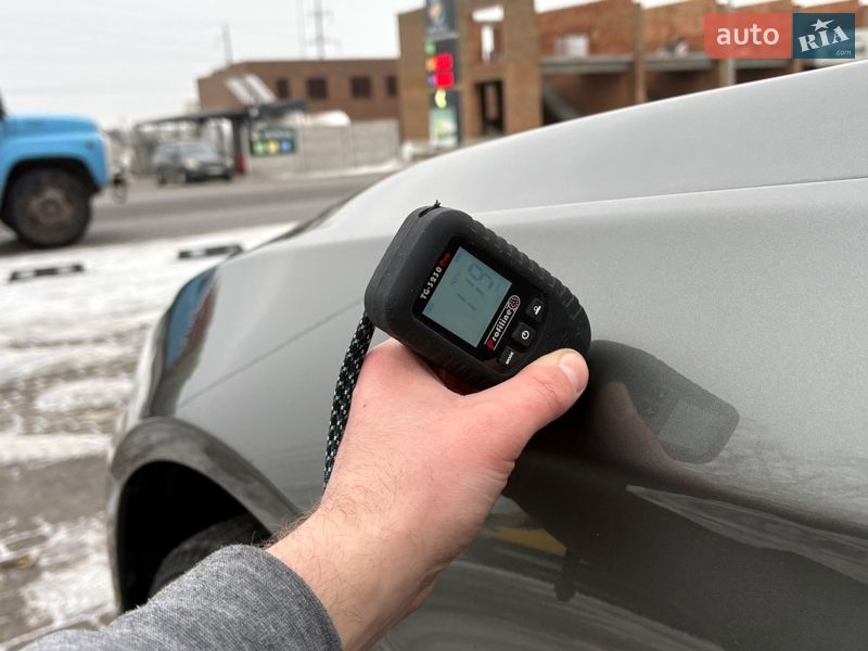 Седан BMW 5 Series 2014 в Виннице