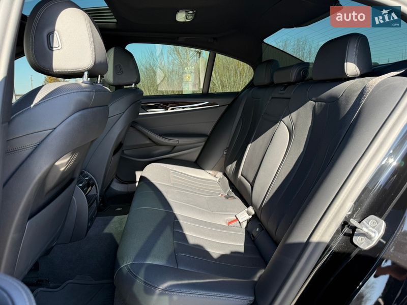 Седан BMW 5 Series 2020 в Тернополе