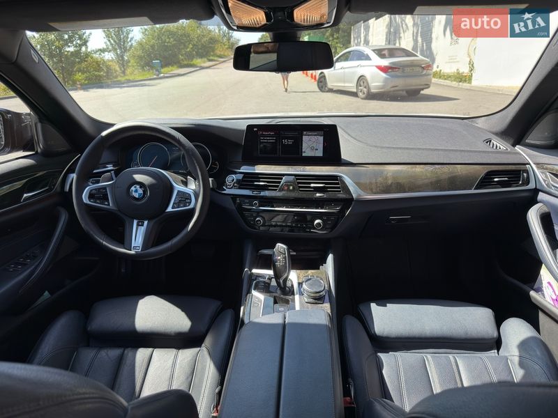 Седан BMW 5 Series 2017 в Києві