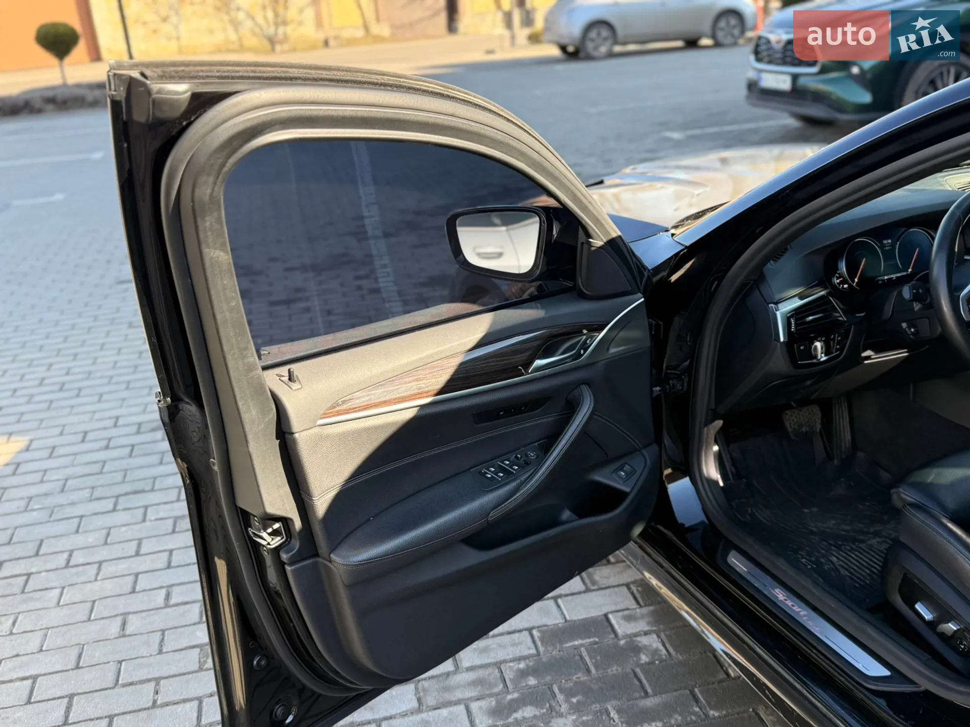 2017 BMW 5er - мініатюра 12