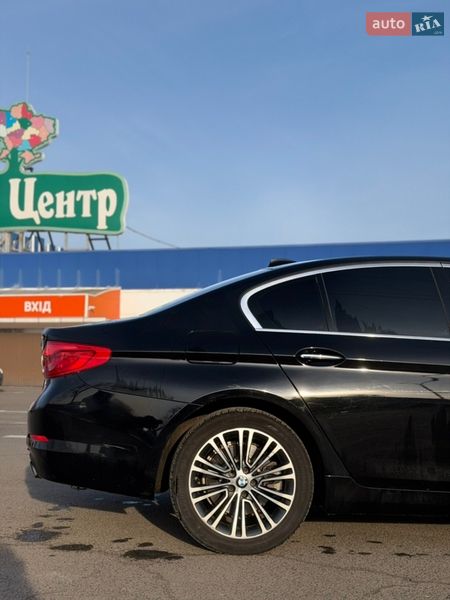 Седан BMW 5 Series 2017 в Луцке
