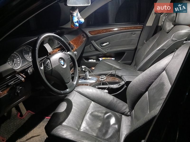 Седан BMW 5 Series 2007 в Черновцах