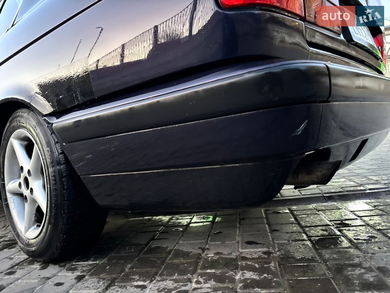 Седан BMW 5 Series 1988 в Одессе