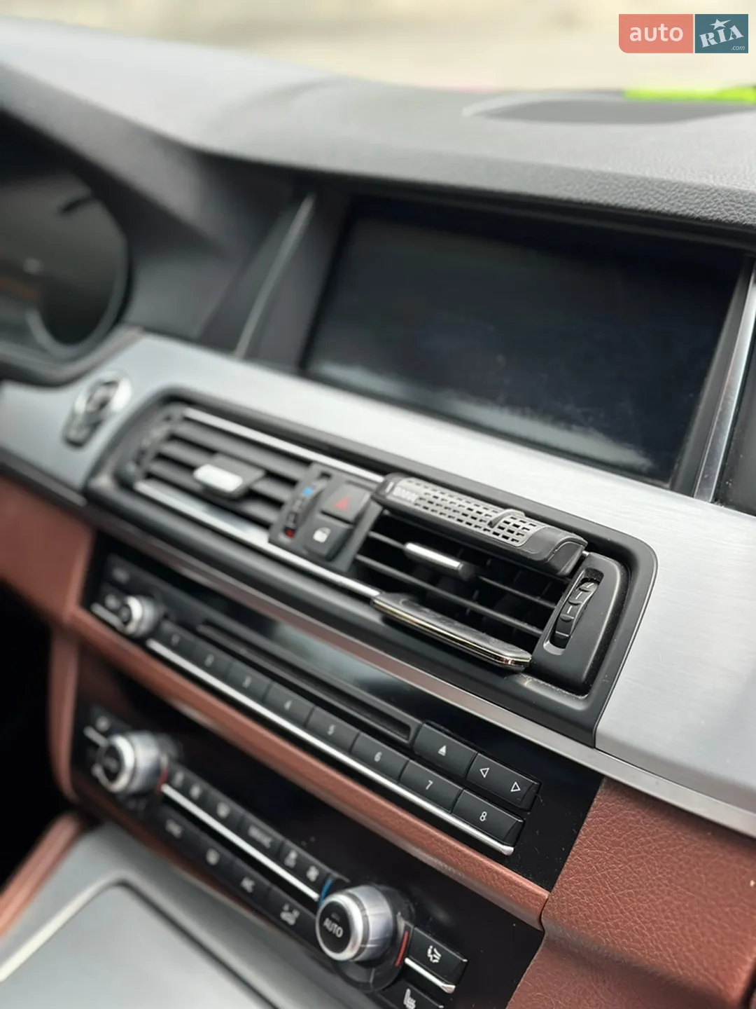 2014 BMW 5er - мініатюра 6