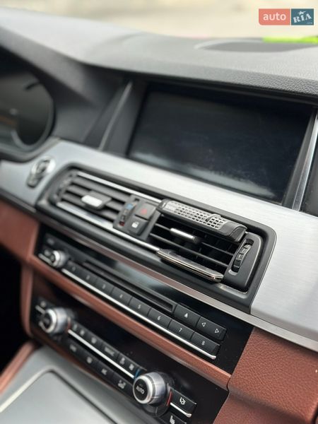 Седан BMW 5 Series 2014 в Тернополі