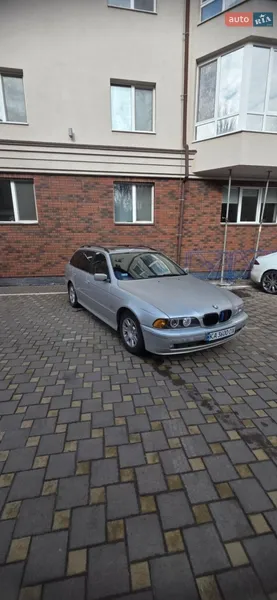 BMW 5 Series 2003