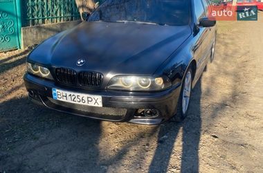 Седан BMW 5 Series 2002 в Білгороді-Дністровському