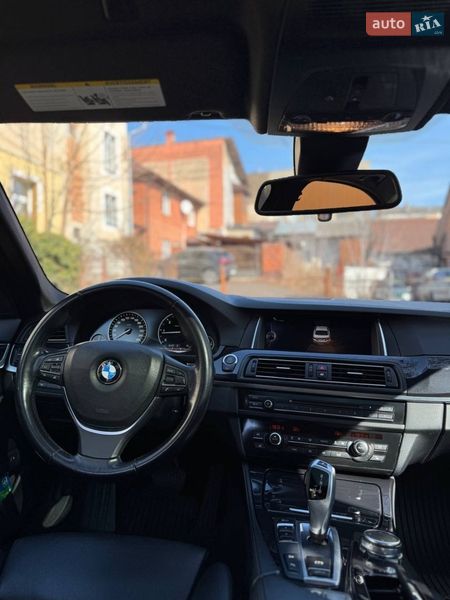 Седан BMW 5 Series 2016 в Калуше