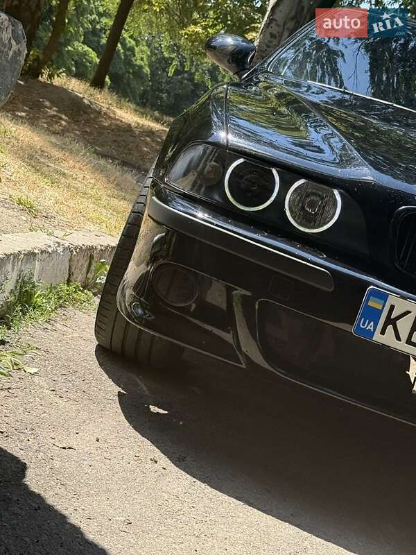 Седан BMW 5 Series 1998 в Запорожье