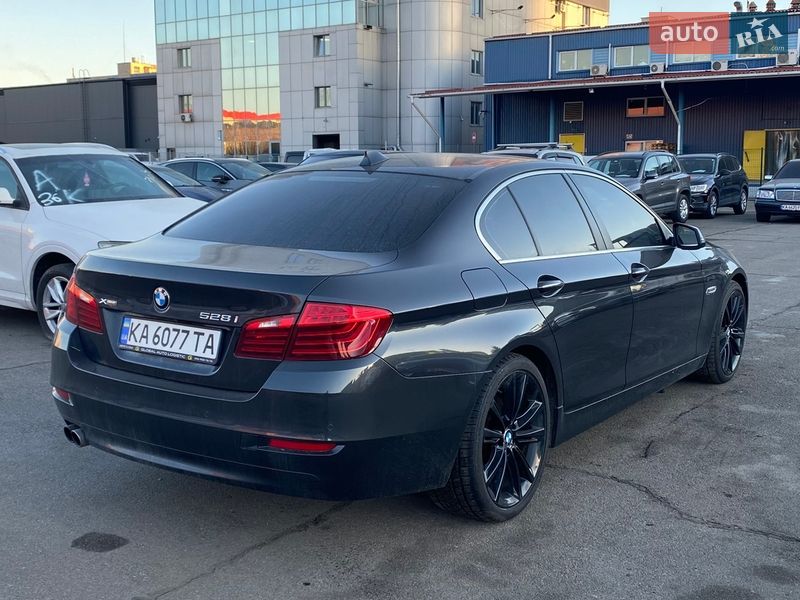 Седан BMW 5 Series 2014 в Киеве