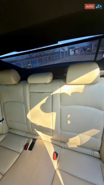 Седан BMW 5 Series 2013 в Днепре