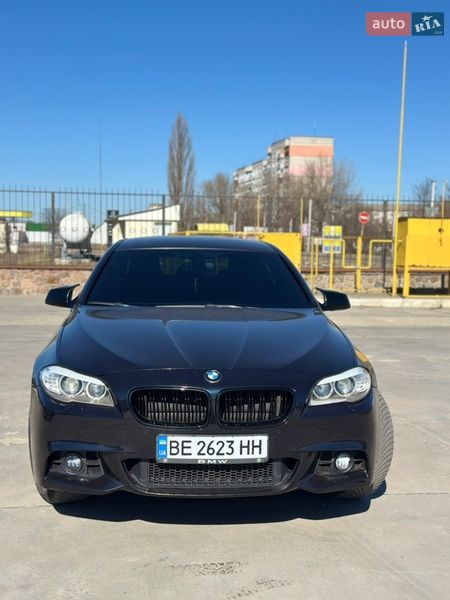 Седан BMW 5 Series 2012 в Первомайске