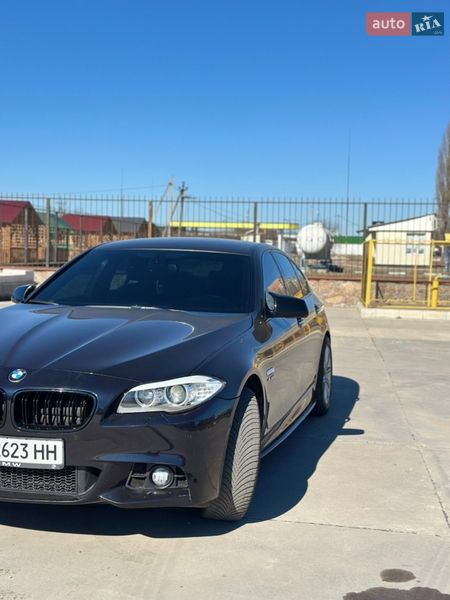 Седан BMW 5 Series 2012 в Первомайске