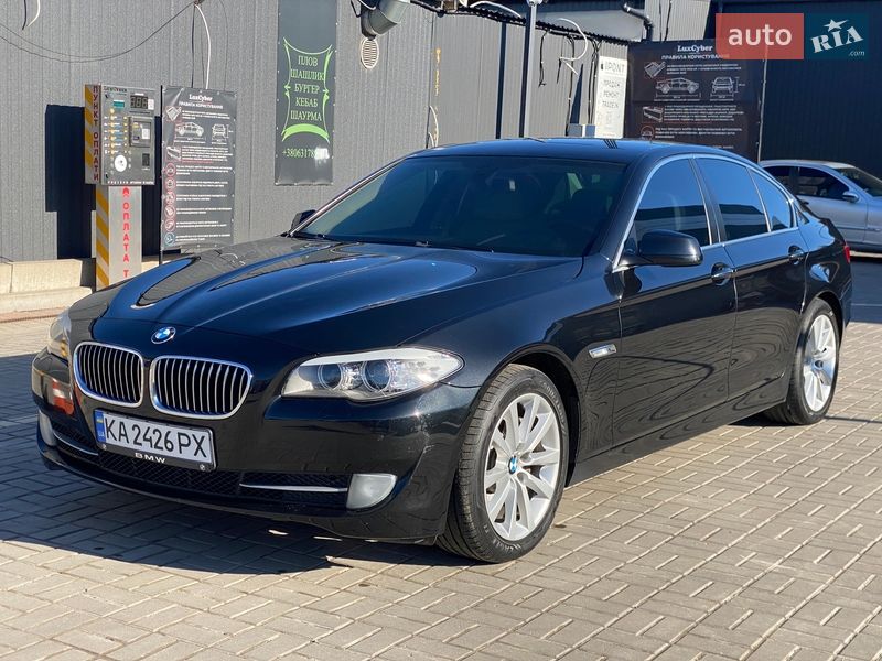 Седан BMW 5 Series 2013 в Ратному
