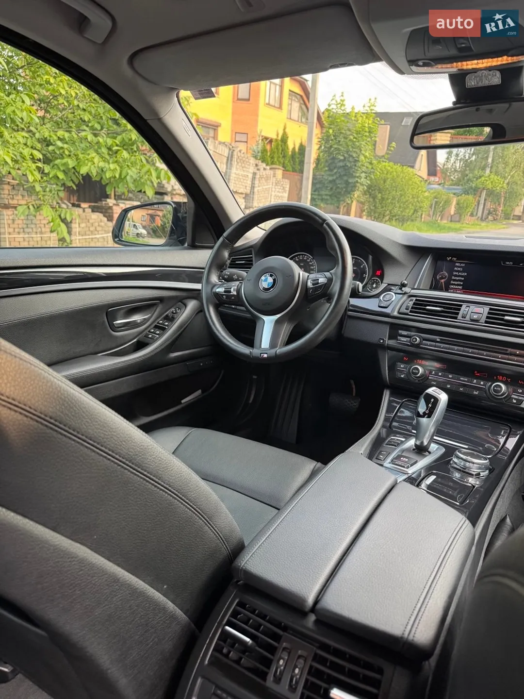 2016 BMW 5er - мініатюра 16