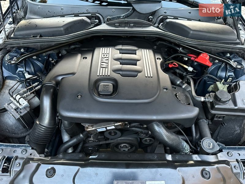 Седан BMW 5 Series 2006 в Крюківщині