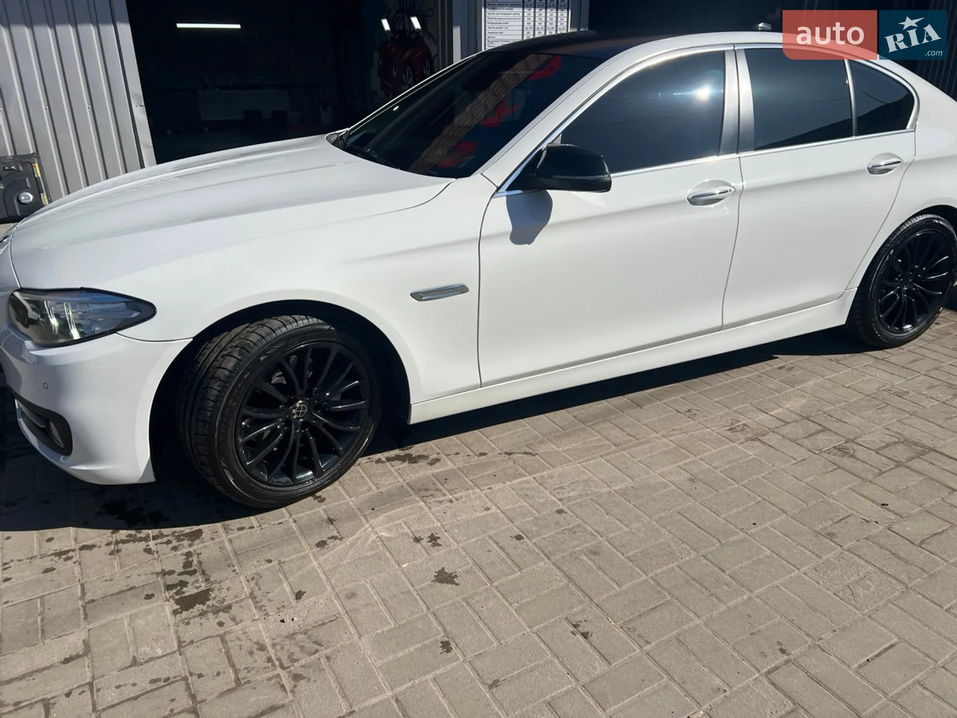 2016 BMW 5er - фото 1