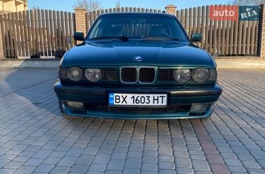 Седан BMW 5 Series 1990 в Хмельницком