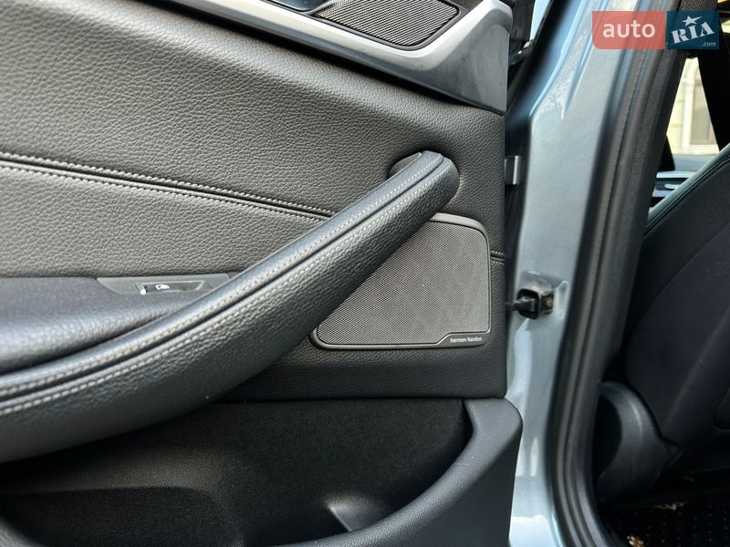 Седан BMW 5 Series 2017 в Могилев-Подольске фото 16 Седан BMW 5 Series 2017 в Могилев-Подольске