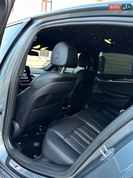 Седан BMW 5 Series 2017 в Могилев-Подольске фото 19 Седан BMW 5 Series 2017 в Могилев-Подольске