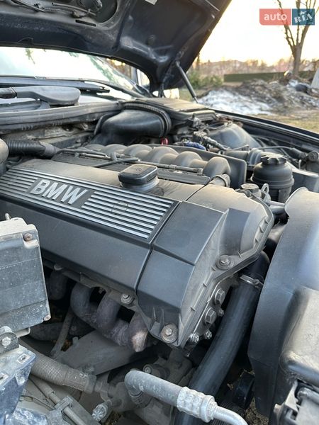 Седан BMW 5 Series 1998 в Радивилове