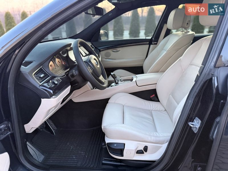 Лифтбек BMW 5 Series 2012 в Черновцах