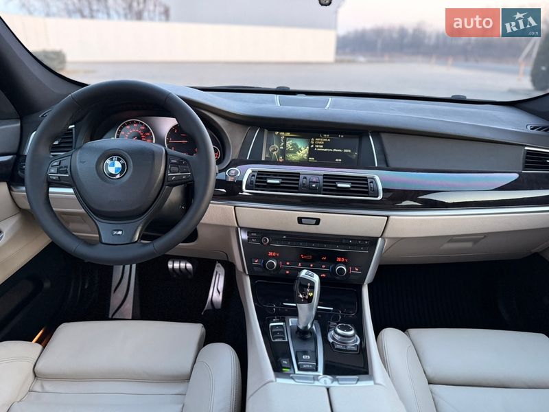 Лифтбек BMW 5 Series 2012 в Черновцах