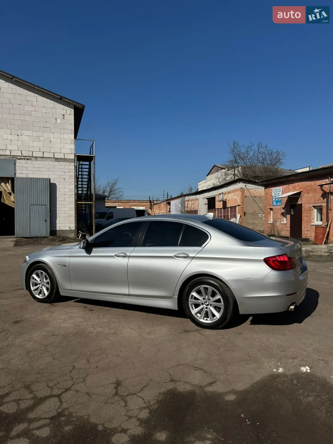 2011 BMW 5er - мініатюра 4