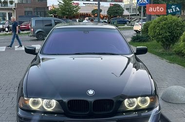 Седан BMW 5 Series 2002 в Львові