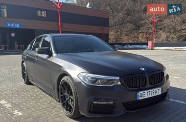 Седан BMW 5 Series 2017 в Києві