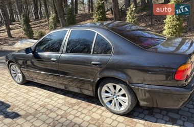 Седан BMW 5 Series 1999 в Стебнику