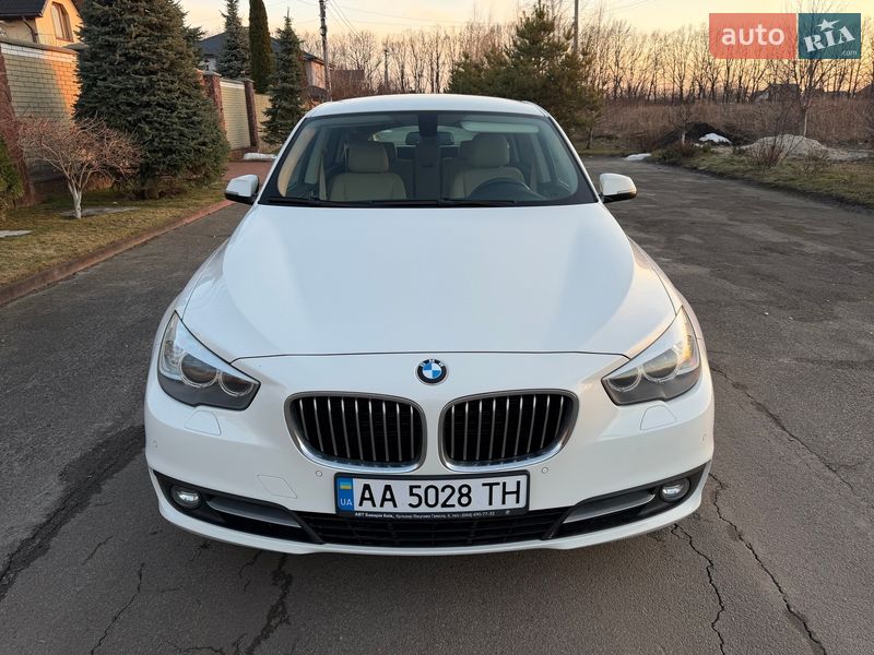 Седан BMW 5 Series 2017 в Киеве
